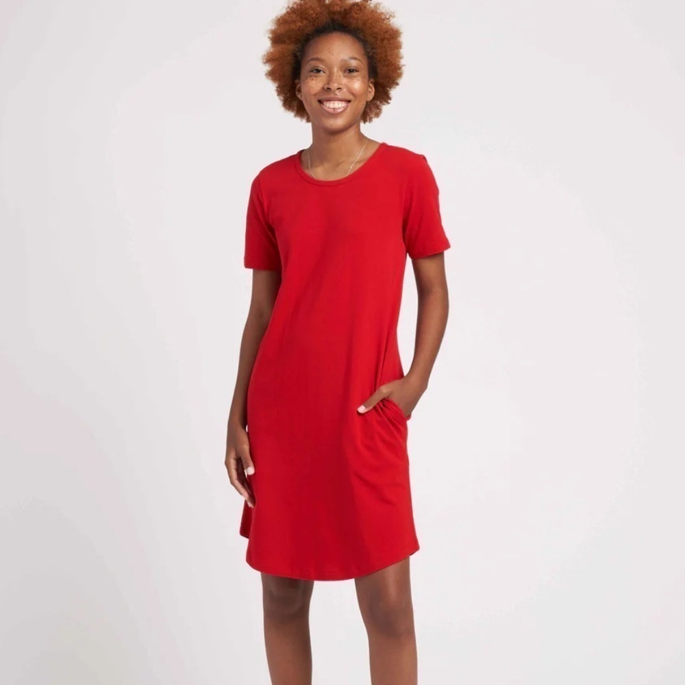 Universal standard halie t shirt dress cherry red